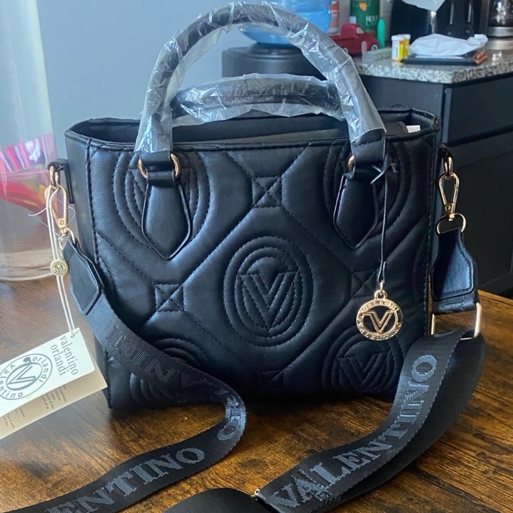 Valentino Orlandi Black Quilted Crossbody Bag - Picture 5 of 5